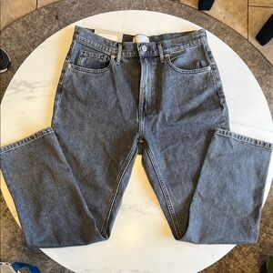 Everlane Women's Straight Leg Jeans in Gray